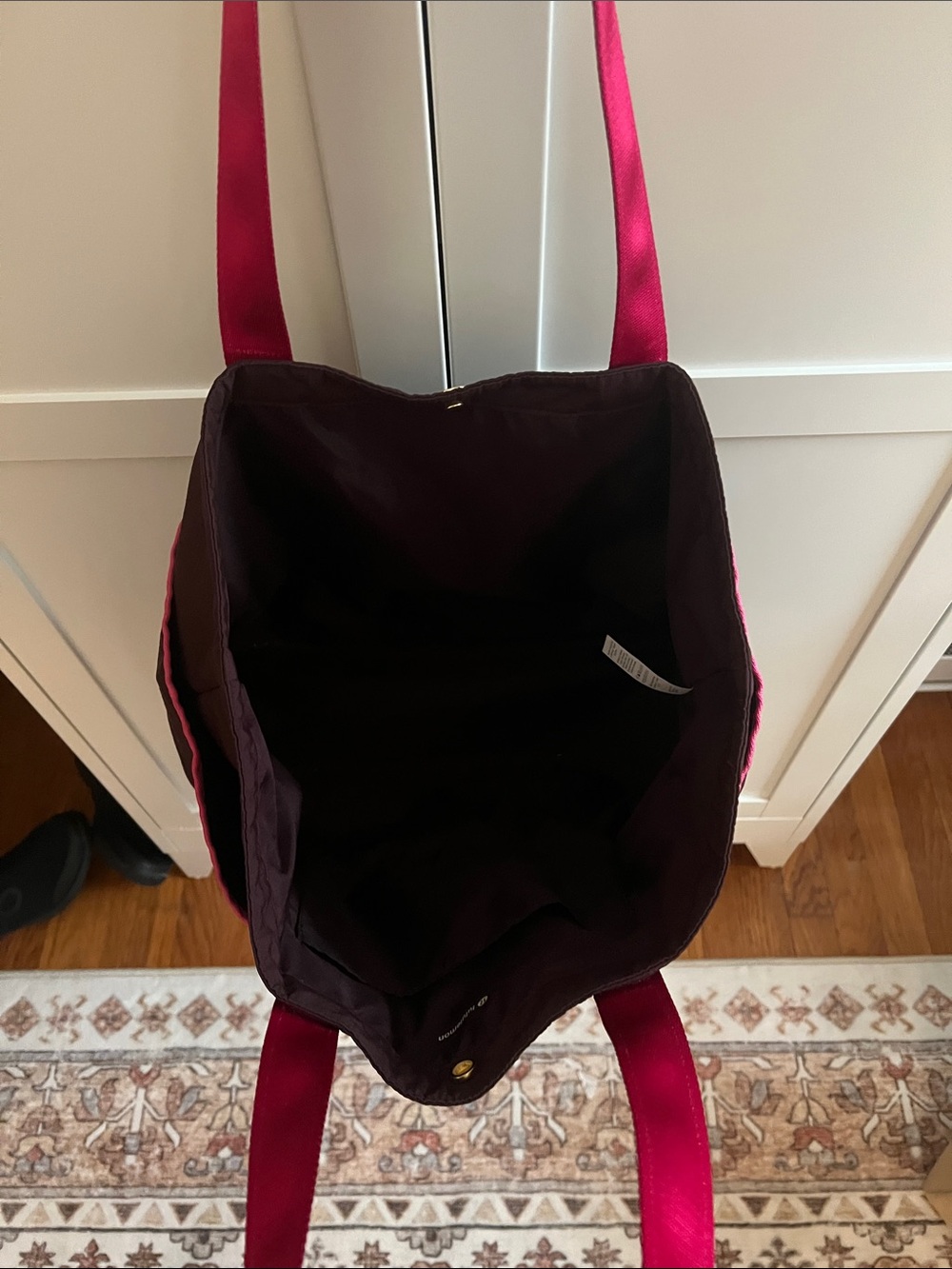 Daily lululemon athletica tote bag 20L Women’s Burgundy Tote Bag with Pink Trim - Picture 3 of 7
